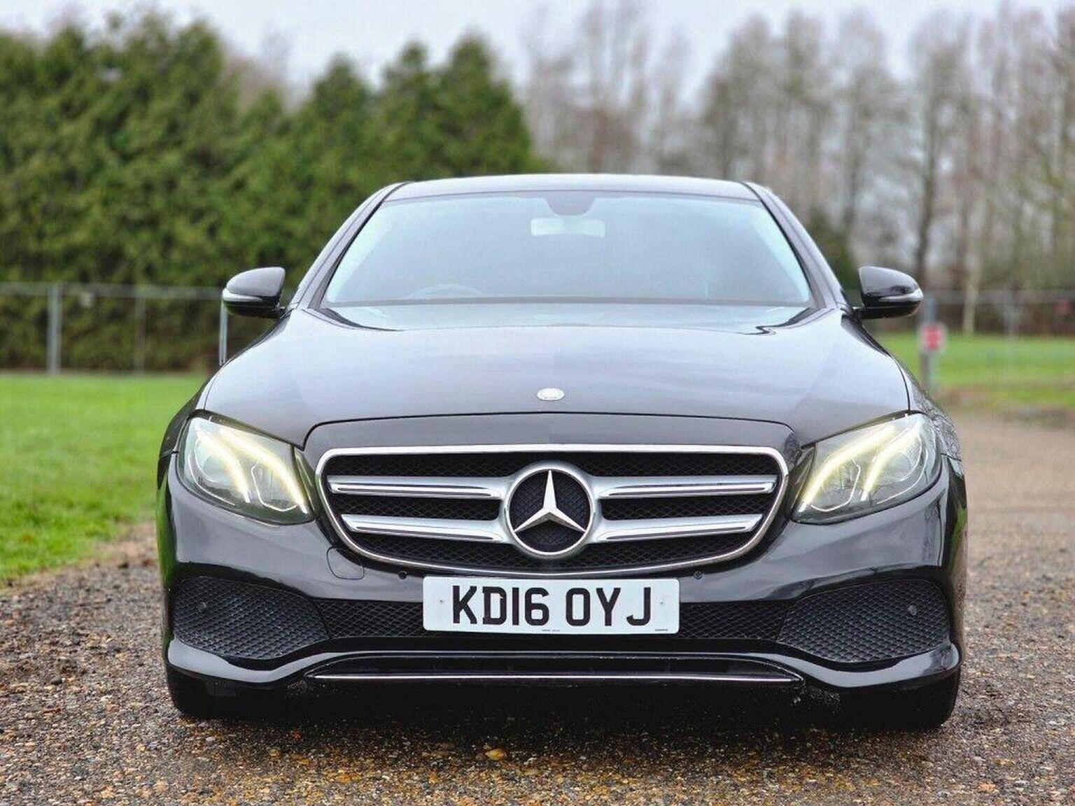 2016 Mercedes-Benz E Class image 17
