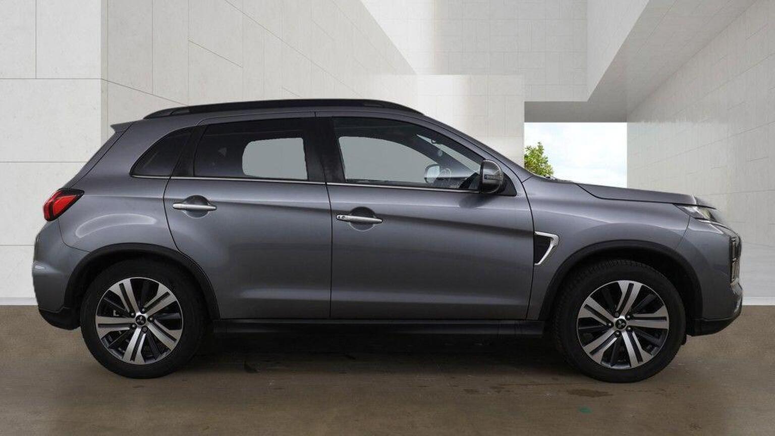 2021 Mitsubishi ASX image 2