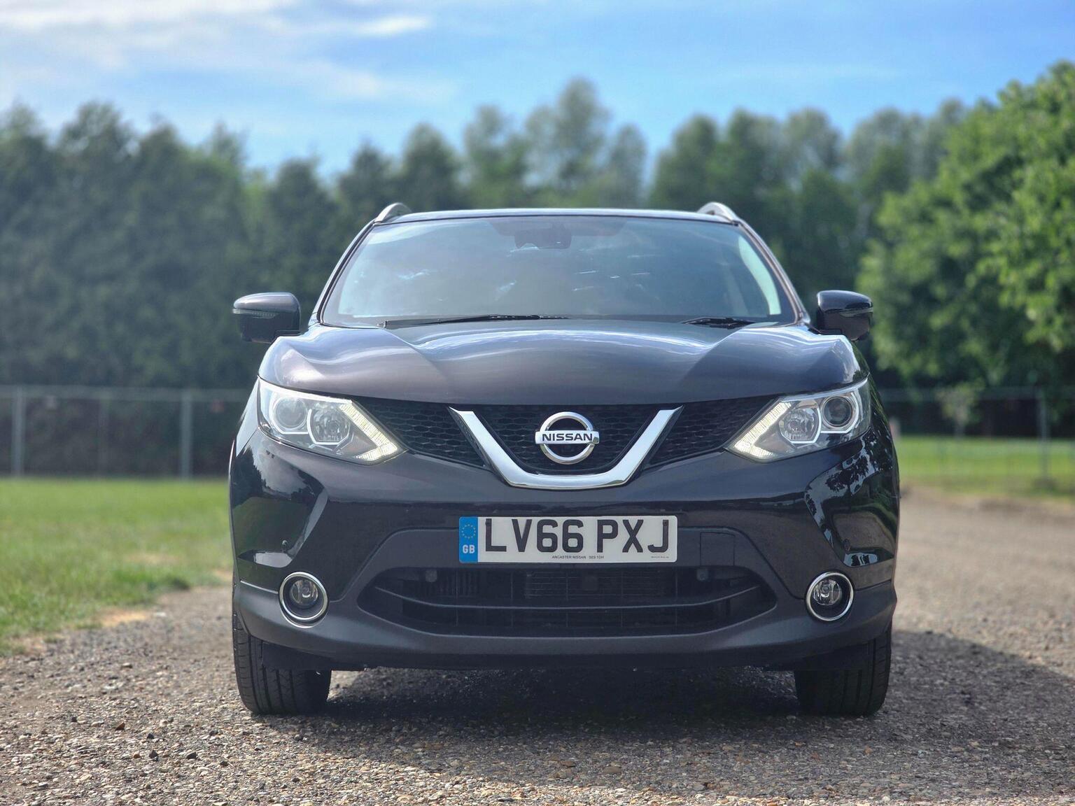 2016 Nissan Qashqai image 18