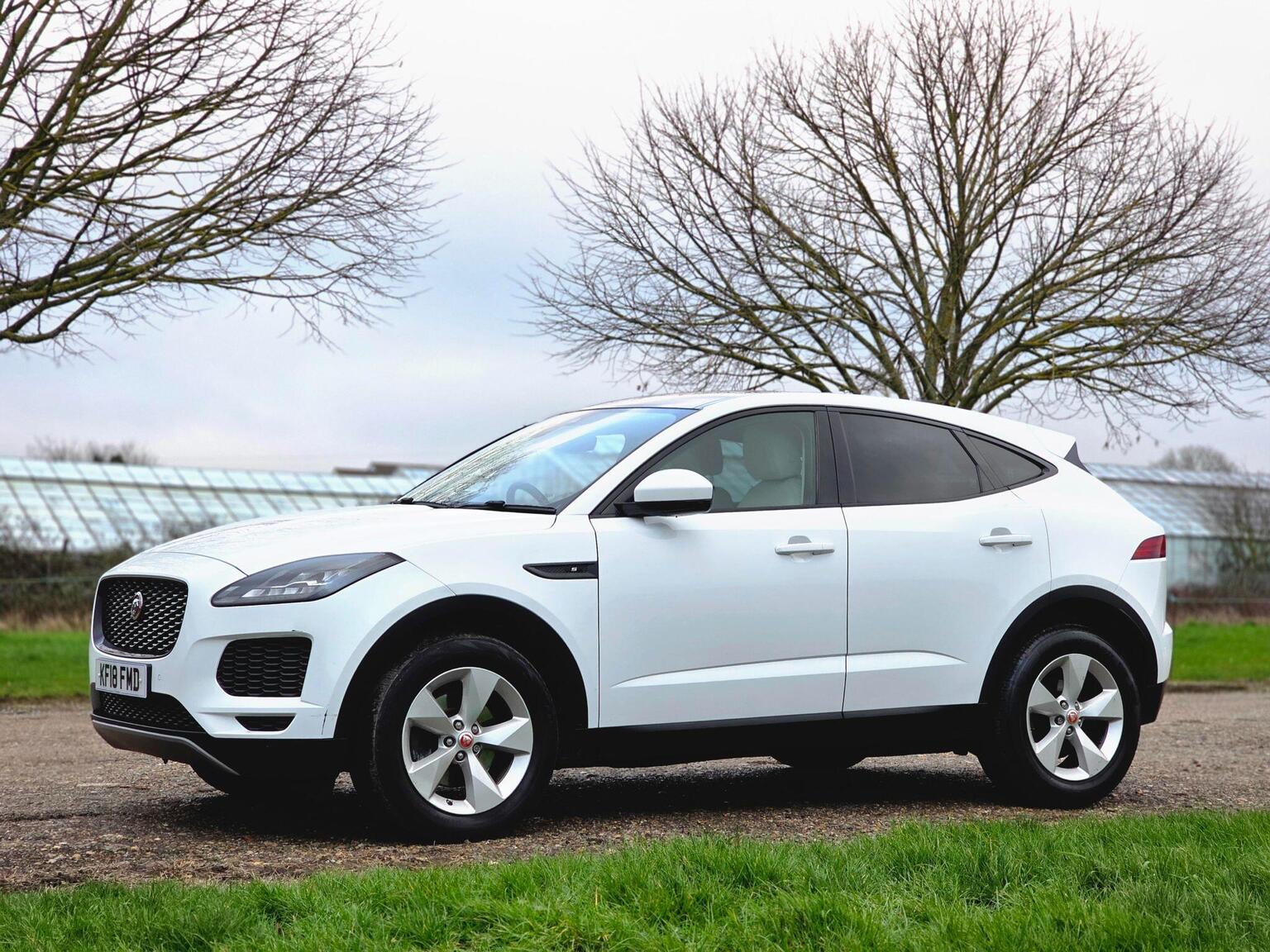 2018 Jaguar E-PACE image 15