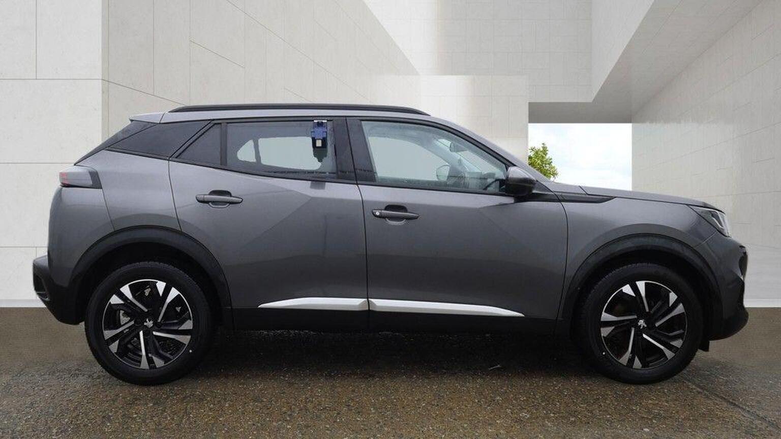 2020 Peugeot 2008 image 2