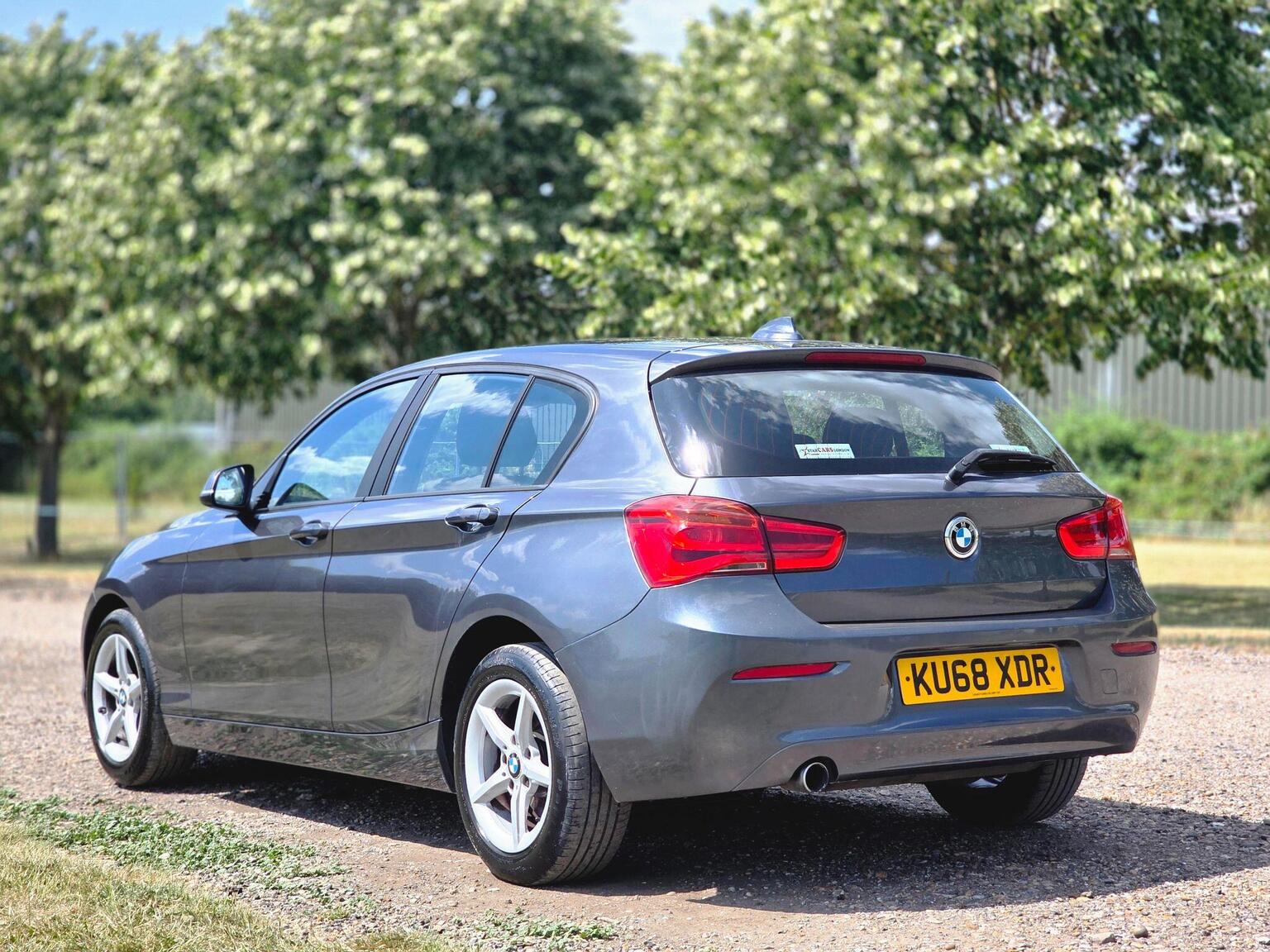 2018 BMW 1 Series image 12