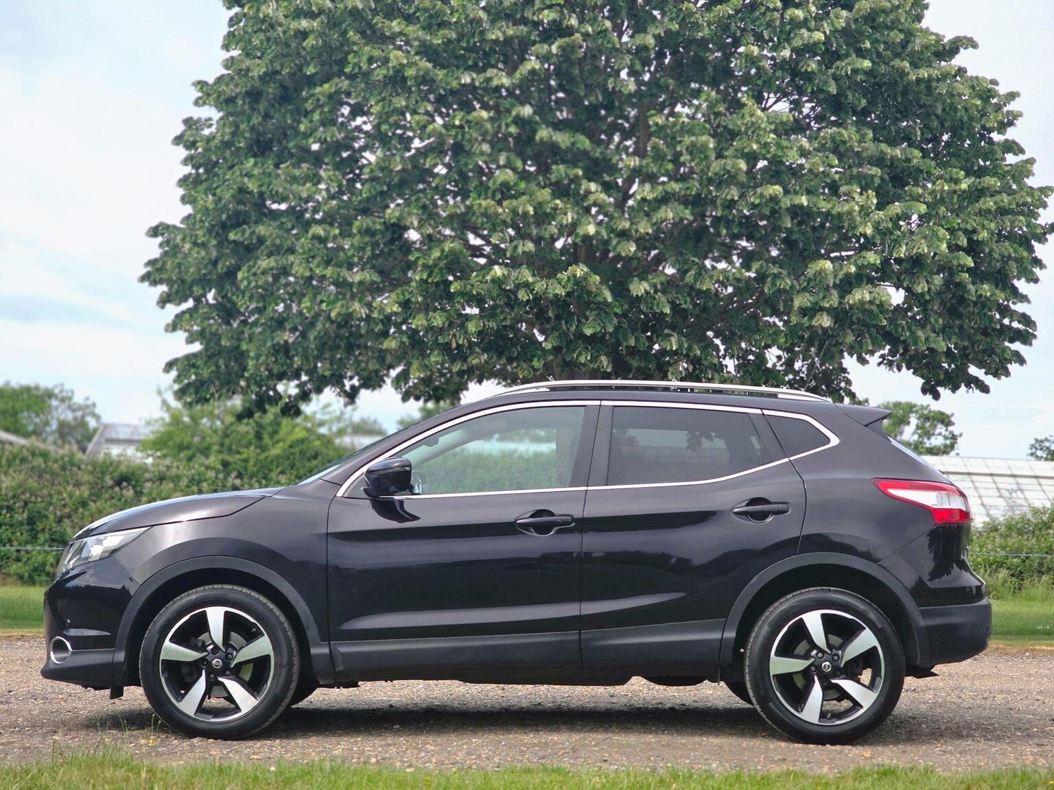 2016 Nissan Qashqai image 13