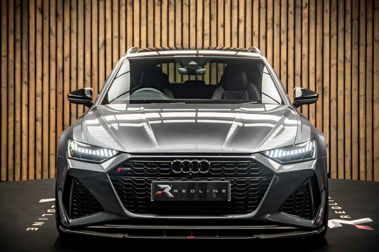 2021 Audi RS6 Avant V8 Carbon Black quattro — photograph 5