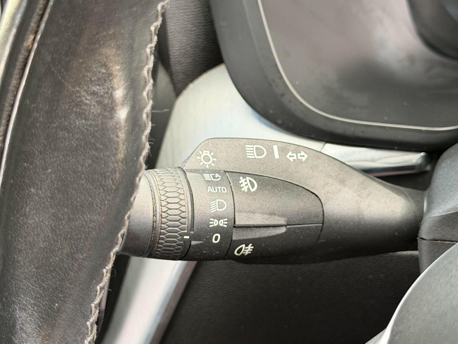 2018 Volvo XC60 image 38