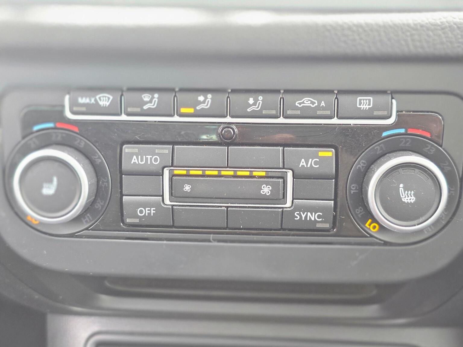 2014 Volkswagen Tiguan image 34