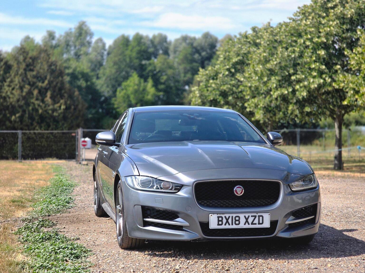 2018 Jaguar XE image 21