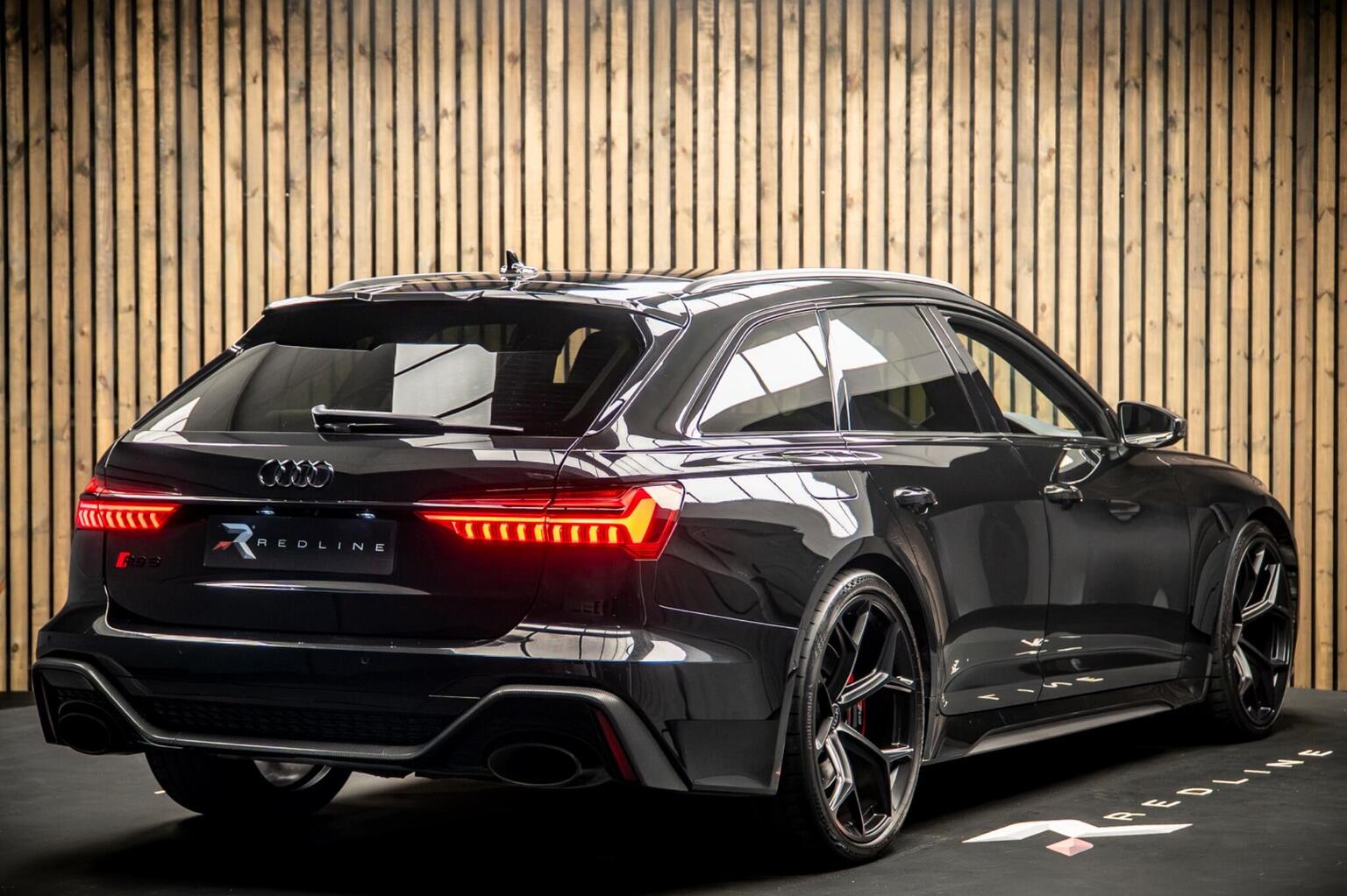 2023 Audi RS6 Avant Performance Carbon Vorsprung — photograph 4