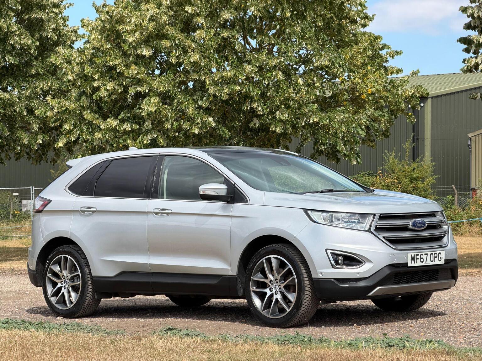 2018 Ford Edge image 2