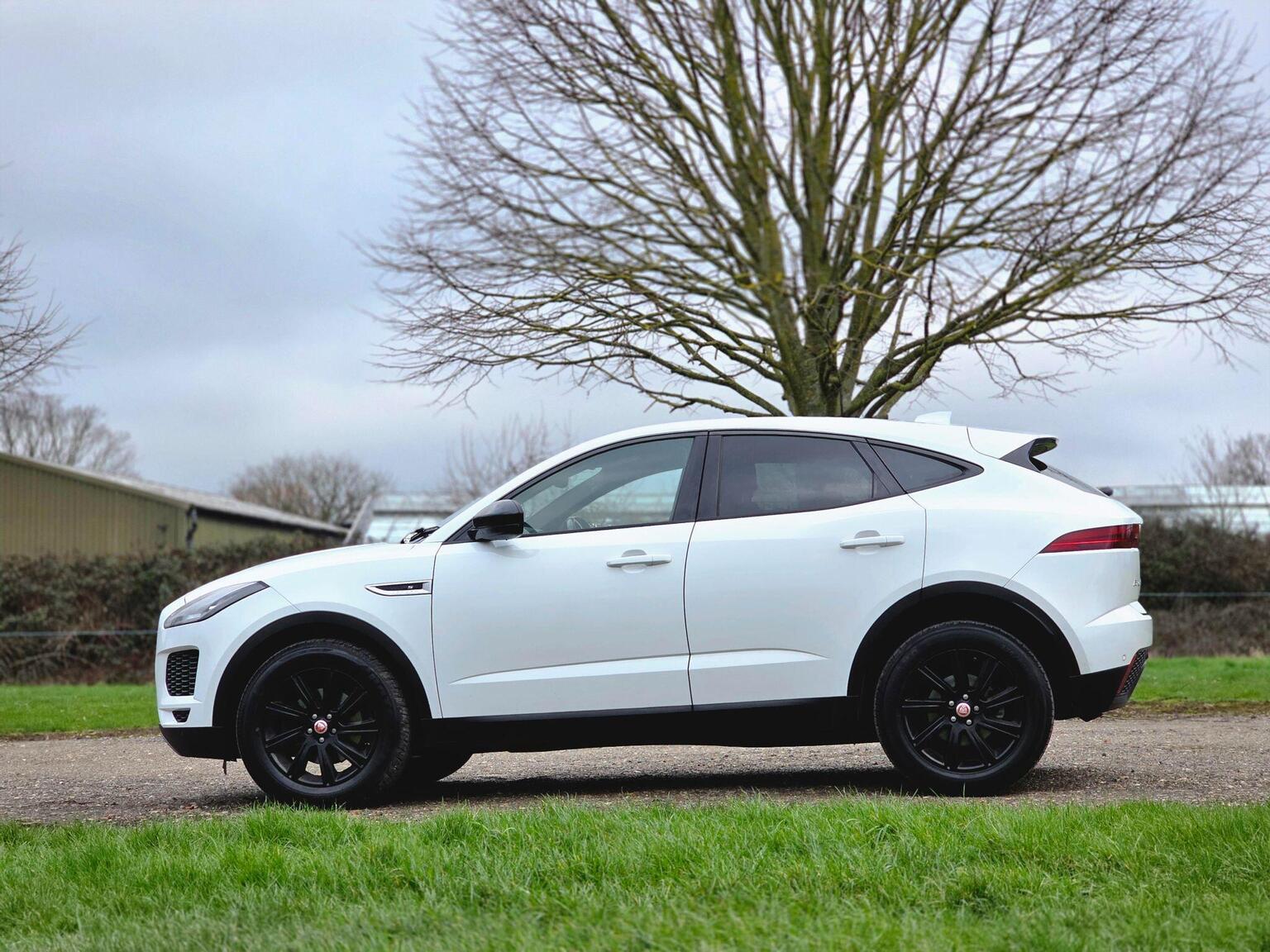 2019 Jaguar E-PACE image 15