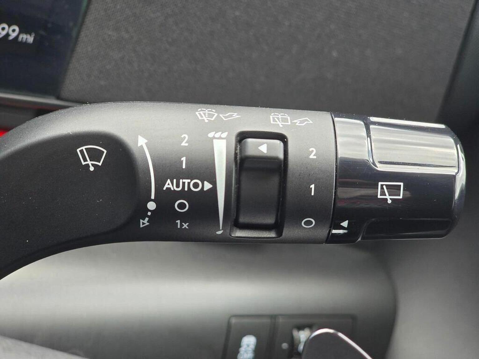 2024 Hyundai KONA image 30