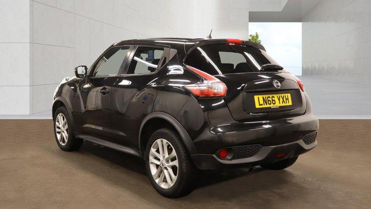 2016 Nissan Juke image 6