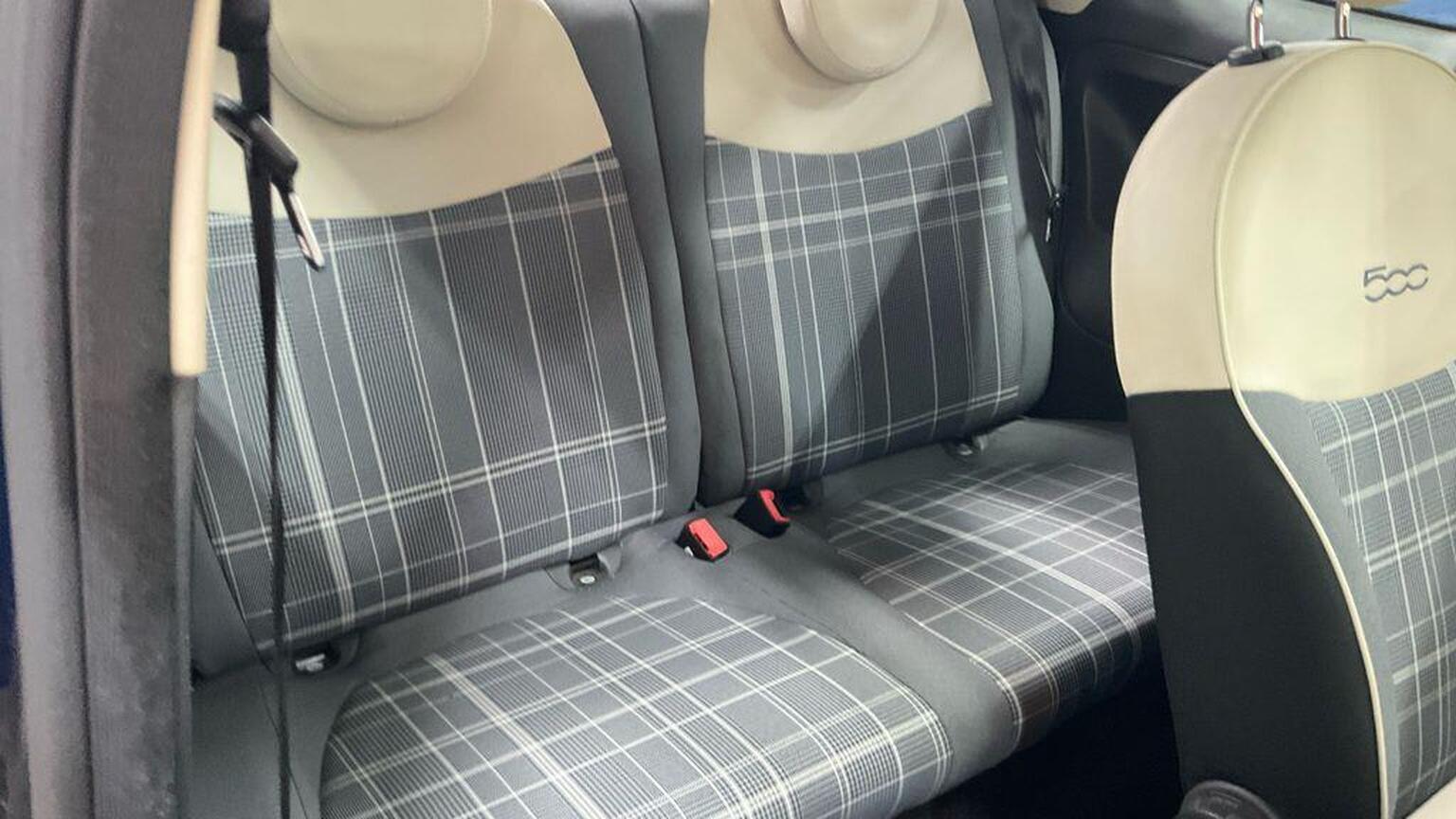 2017 Fiat 500 image 7