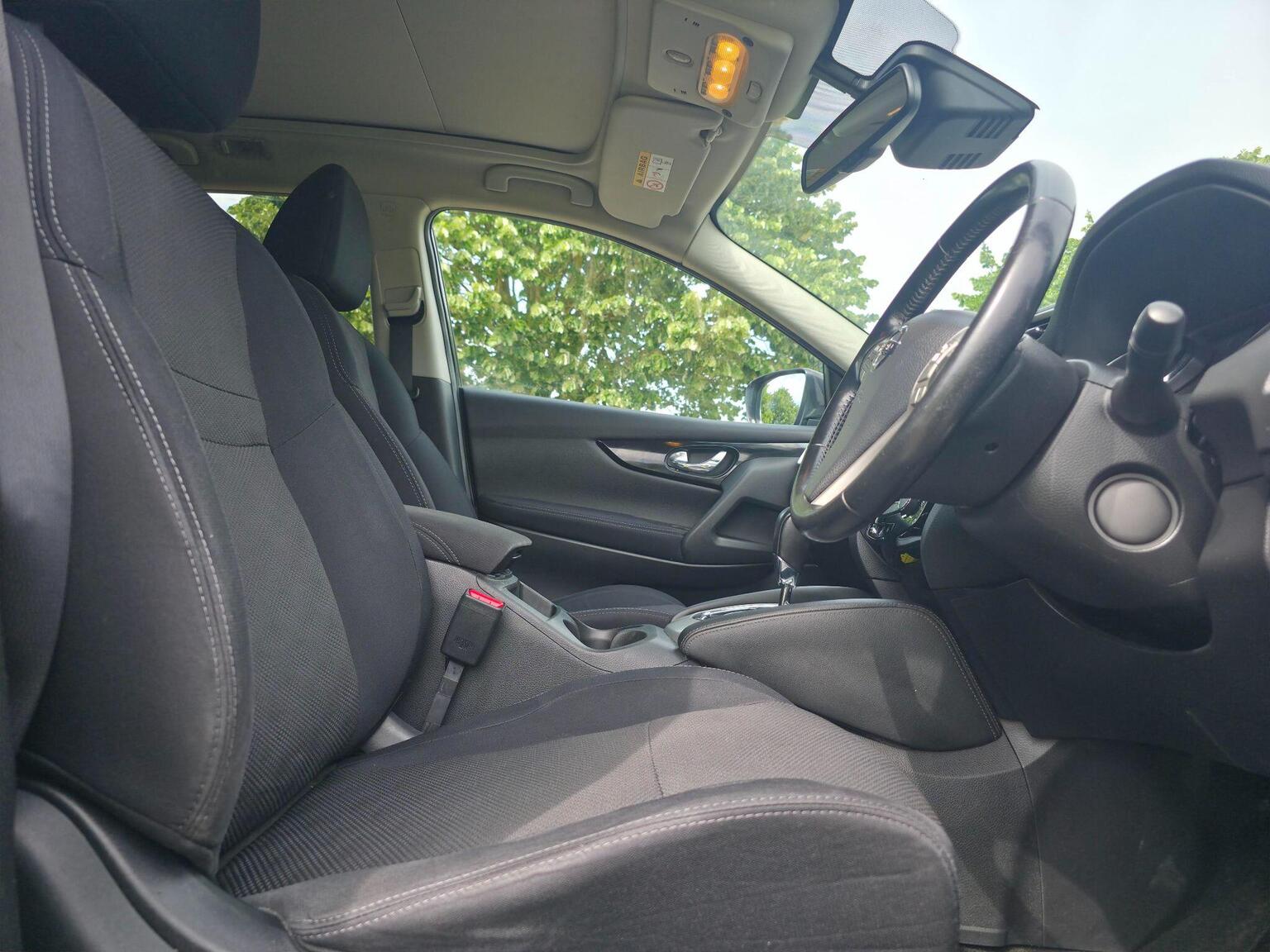 2016 Nissan Qashqai image 21
