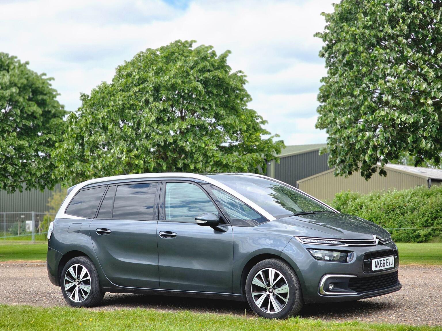 2016 Citroen Grand C4 Picasso image 2