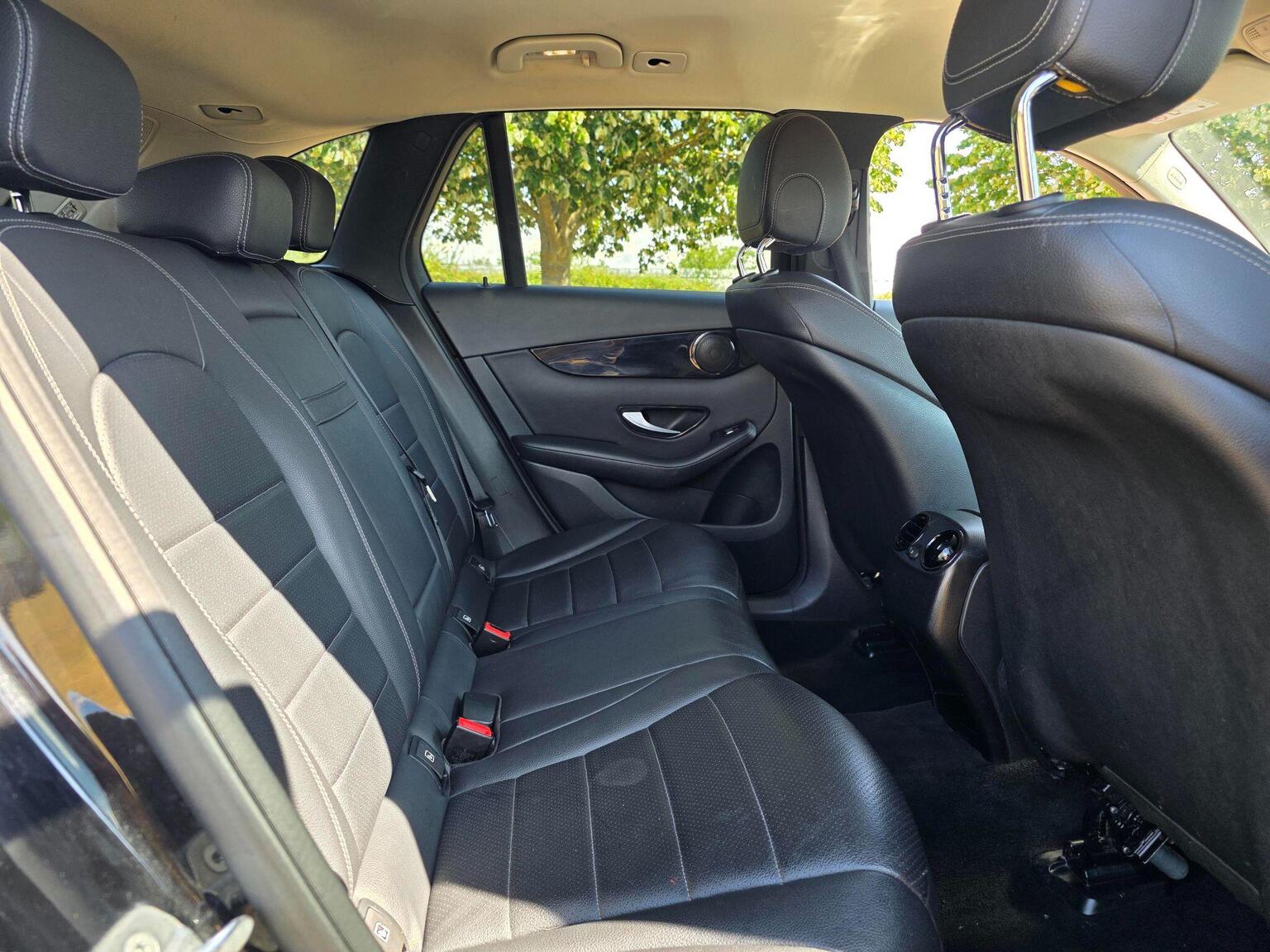 2018 Mercedes-Benz GLC image 24