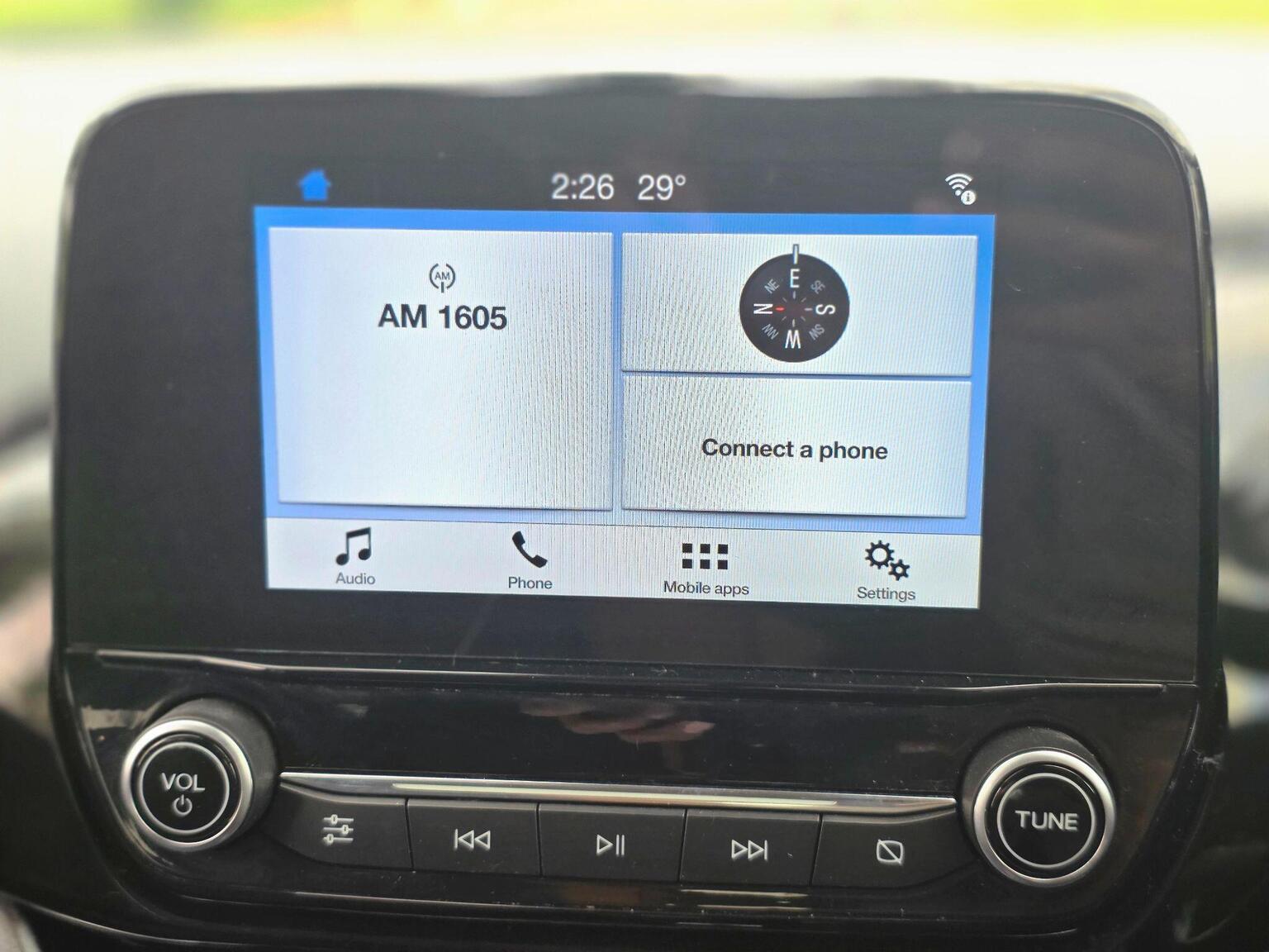 2017 Ford Fiesta image 44