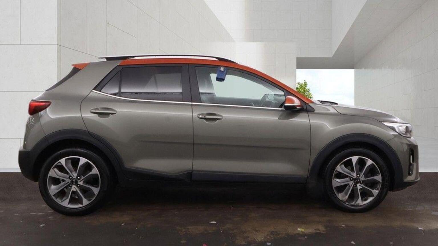 2019 Kia Stonic image 2