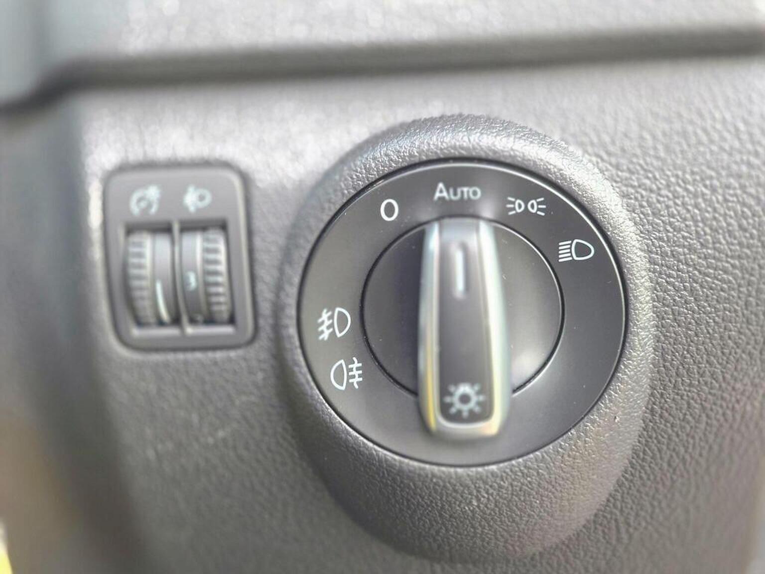 2014 Volkswagen Tiguan image 35