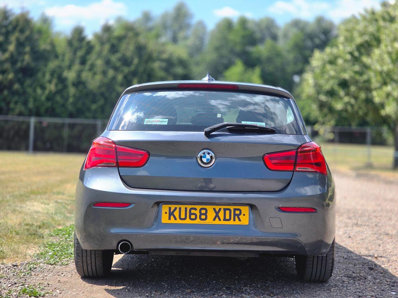 2018 BMW 1 Series image 11