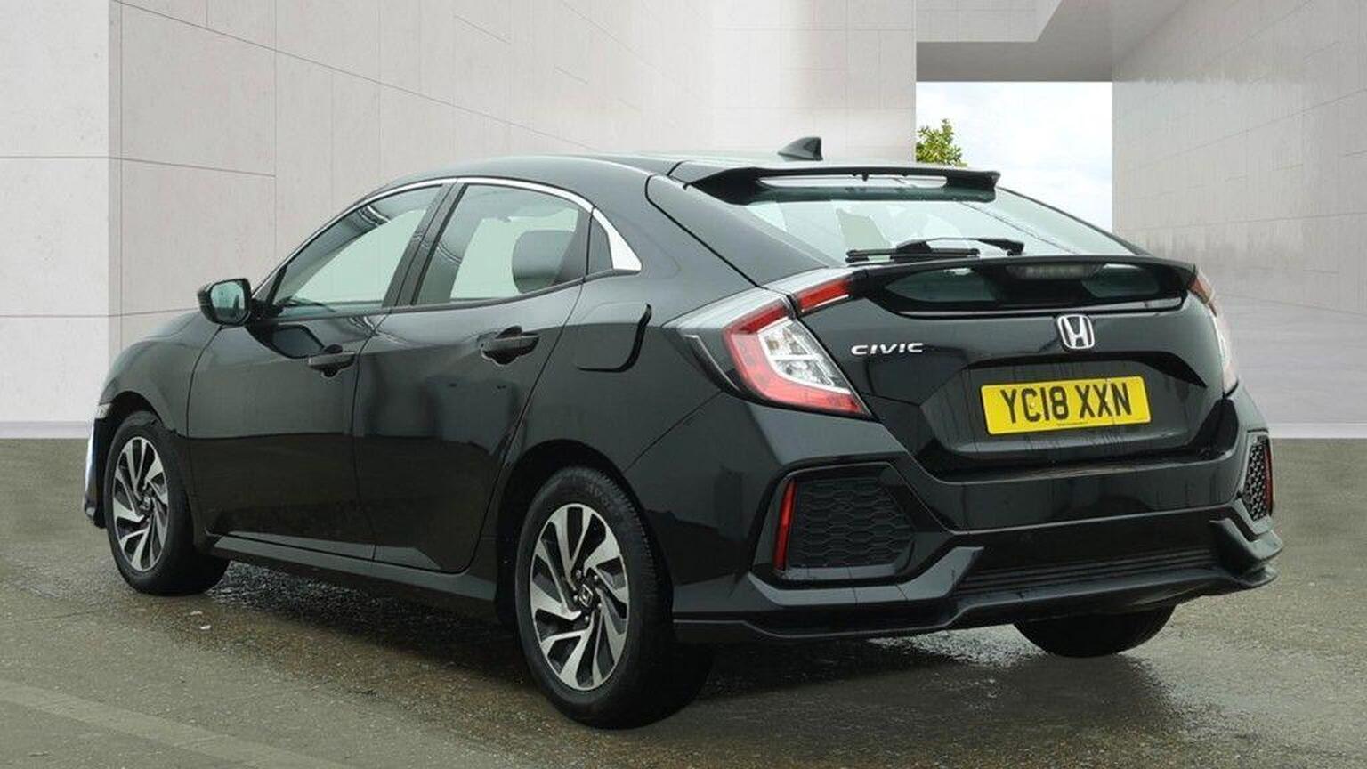 2018 Honda Civic image 3