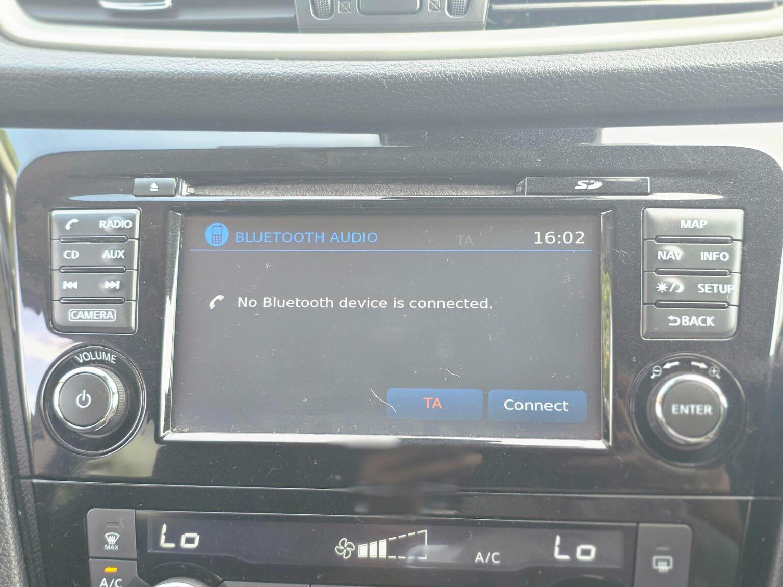 2016 Nissan Qashqai image 50