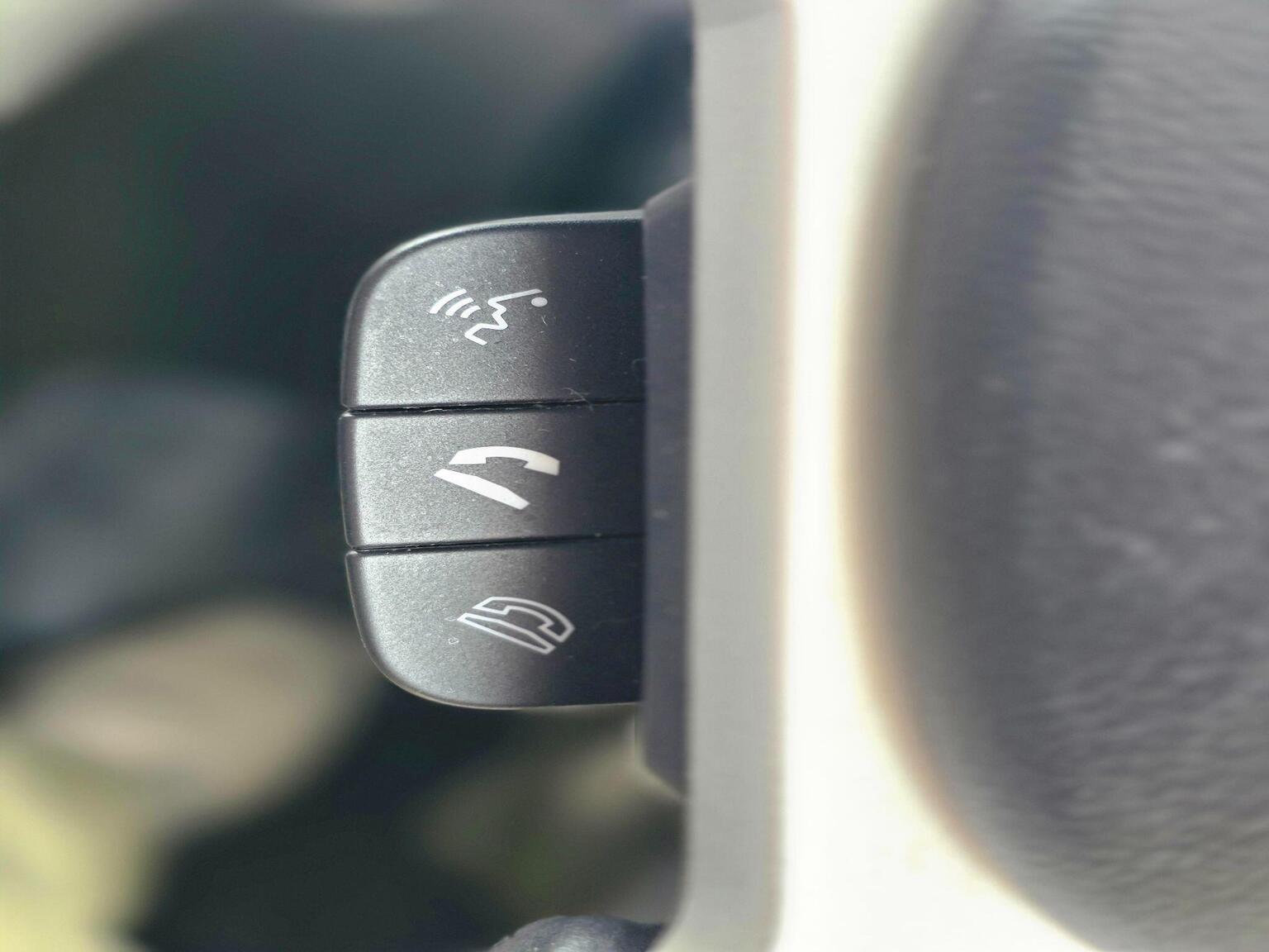 2019 Suzuki Vitara image 35
