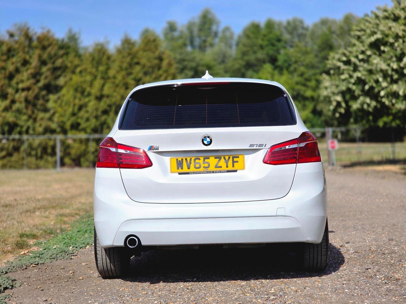 2015 BMW 2 Series Active Tourer image 9