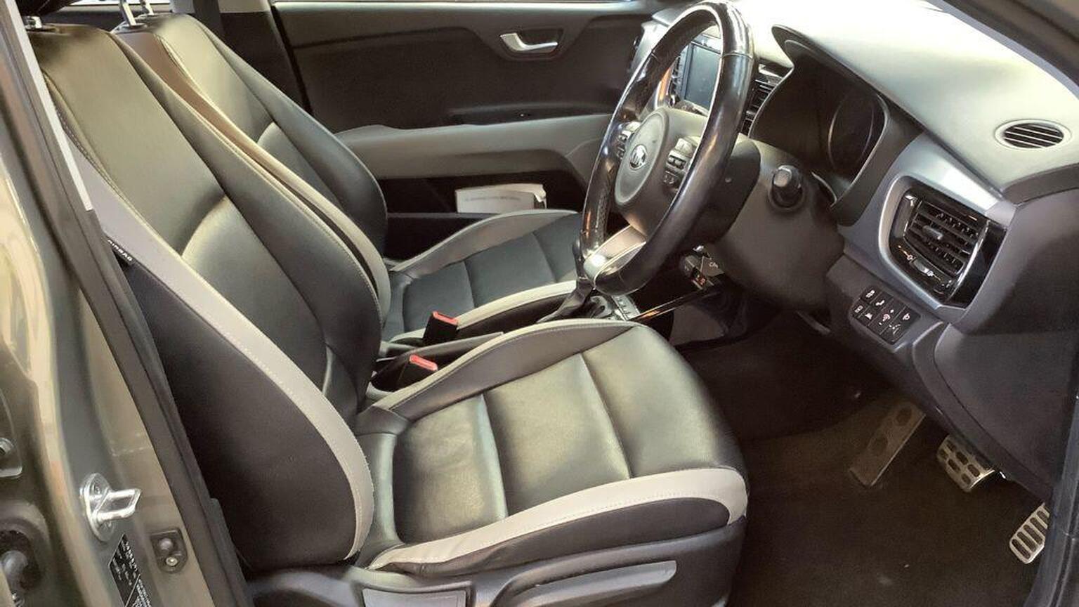 2019 Kia Stonic image 12