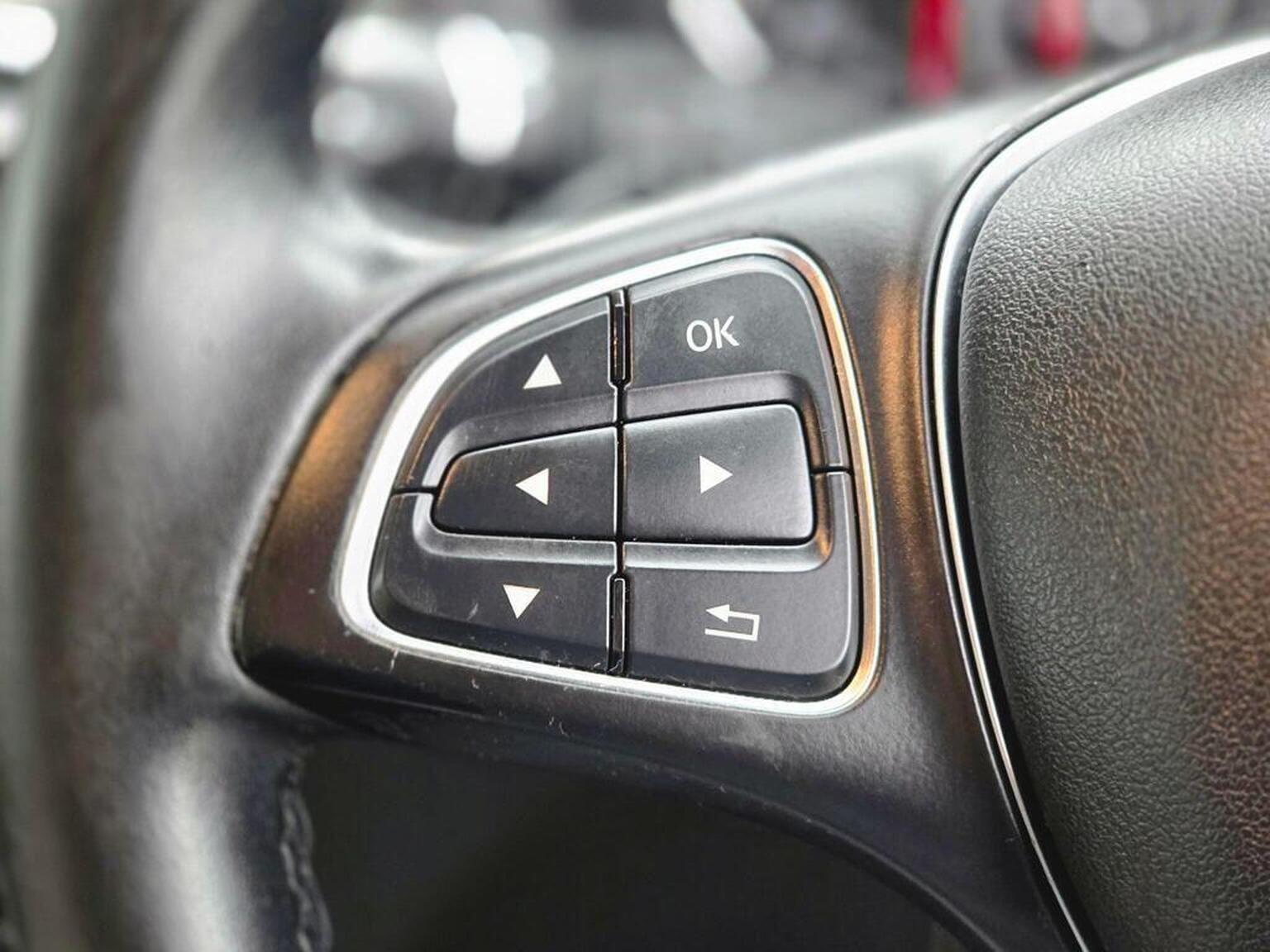 2016 Mercedes-Benz B Class image 33