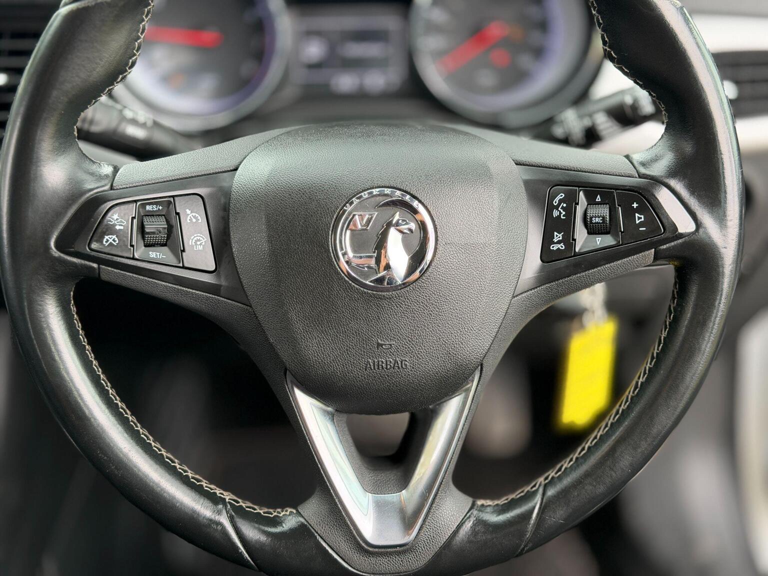 2020 Vauxhall Astra image 45