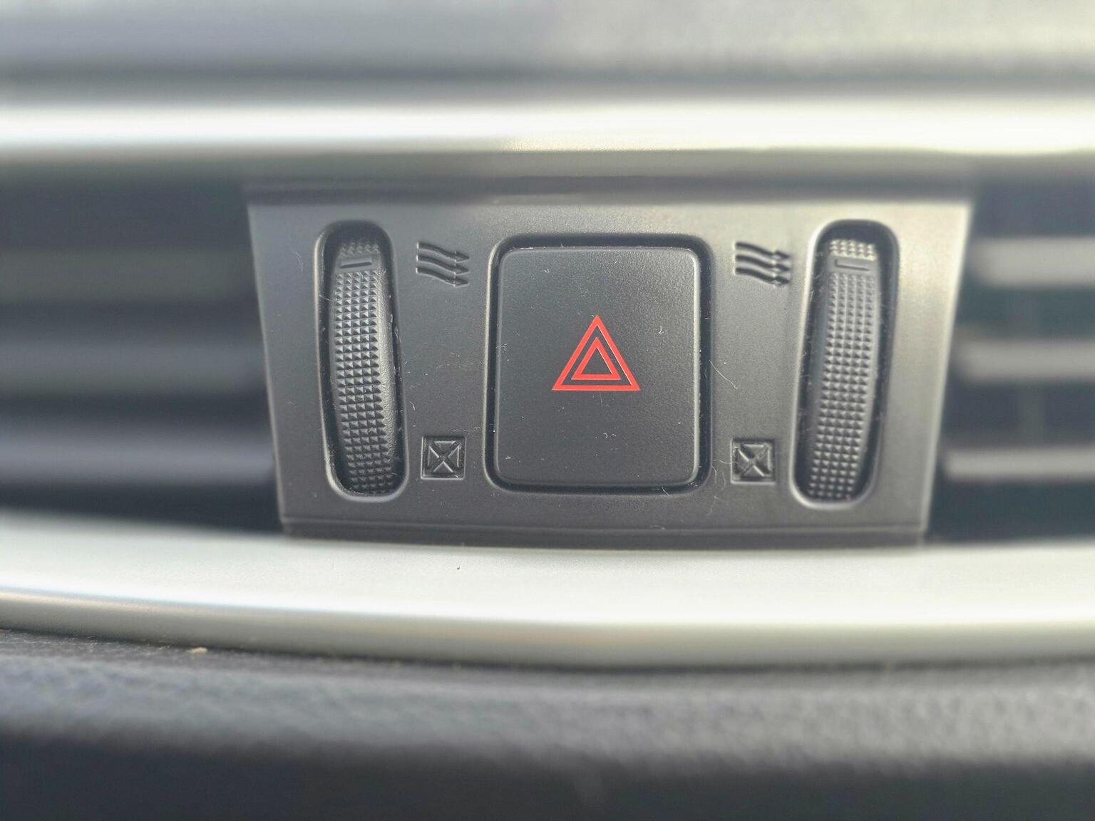 2016 Nissan Qashqai image 45