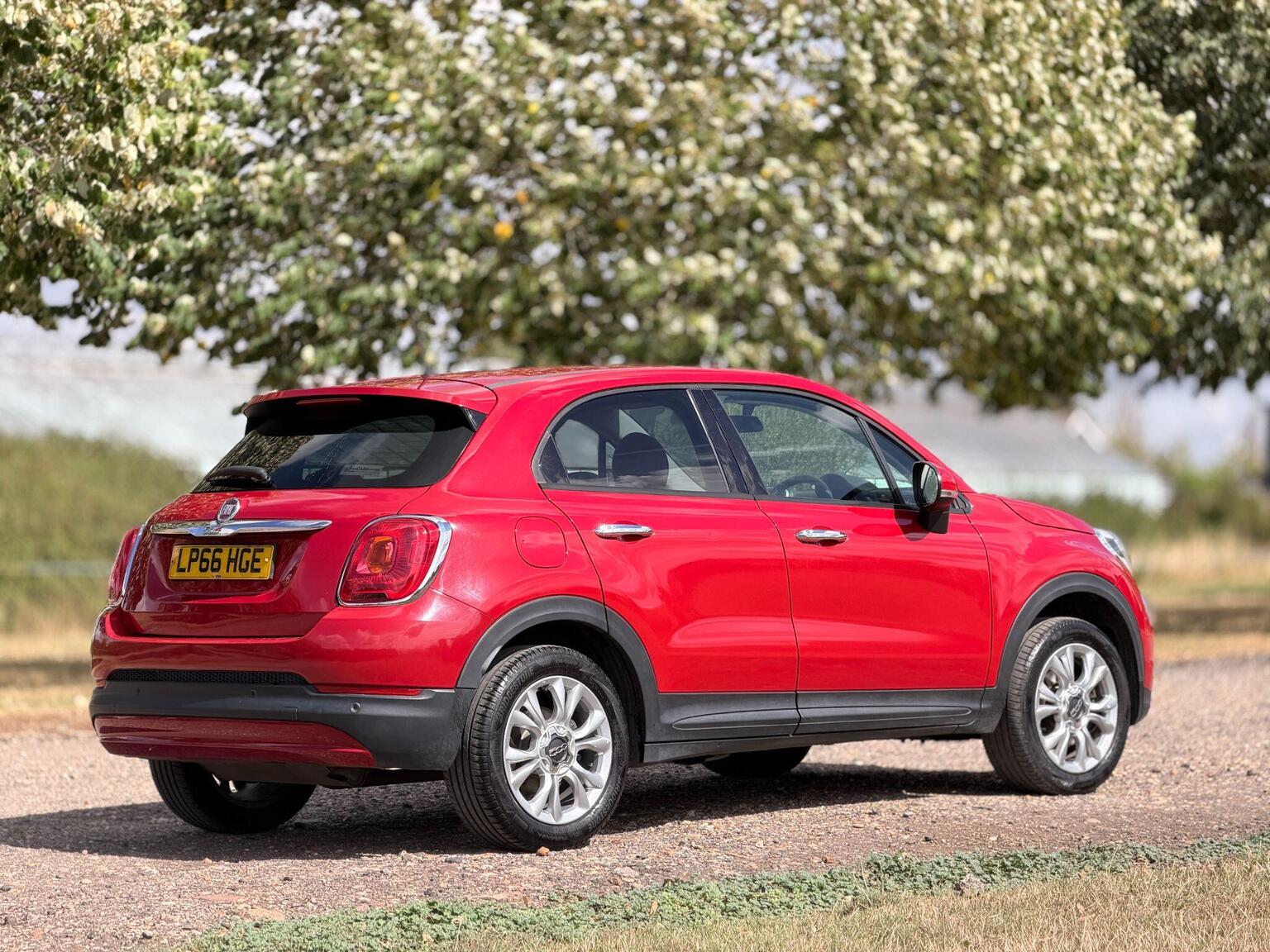 2016 Fiat 500X image 6