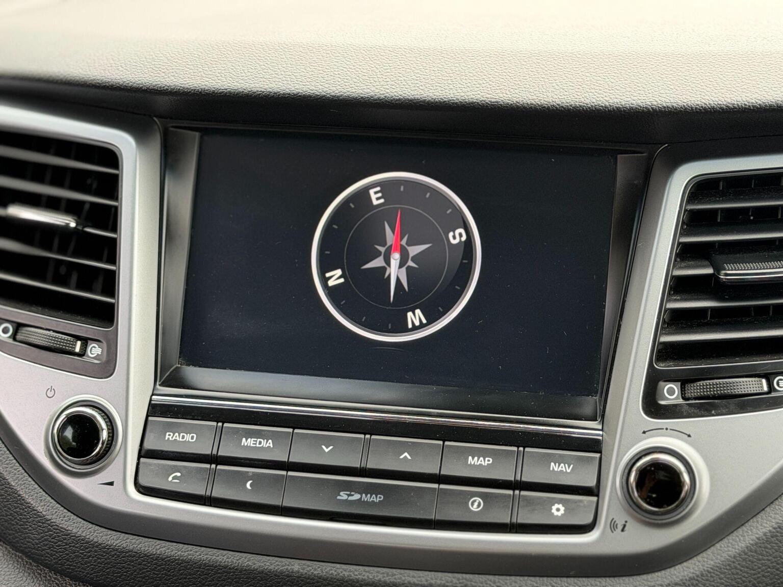 2017 Hyundai TUCSON image 43