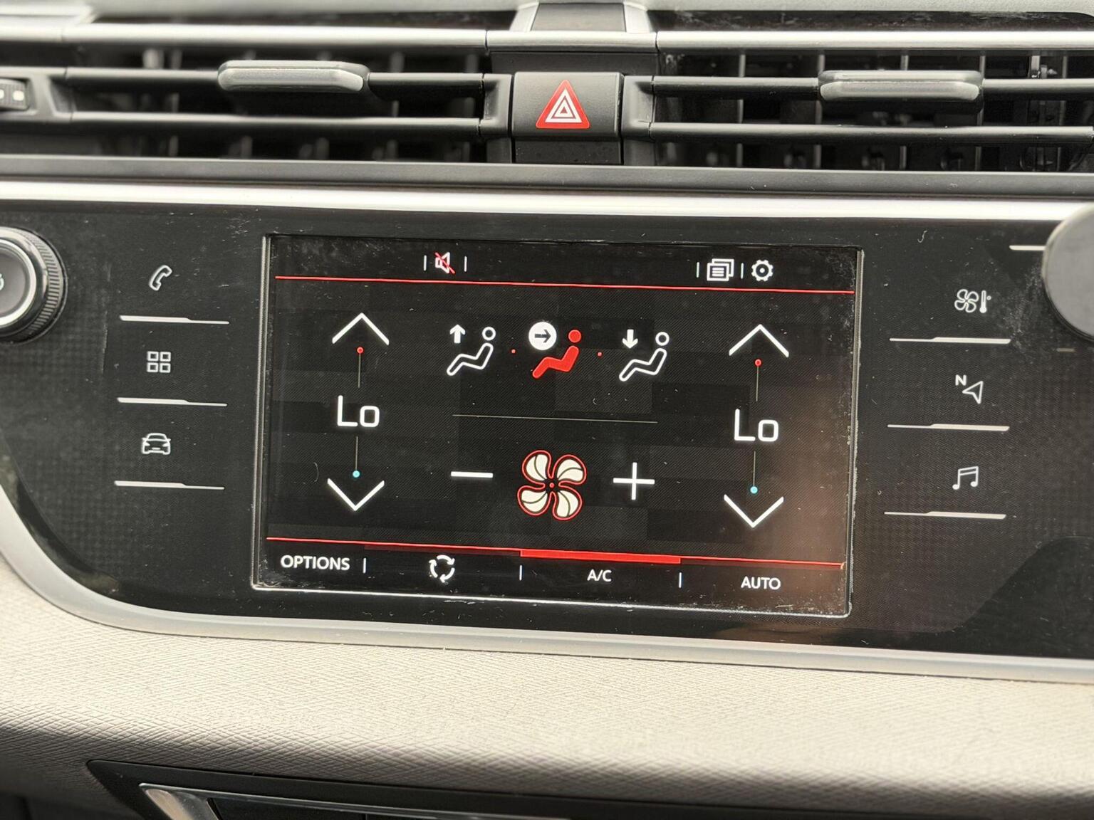 2019 Citroen Grand C4 SpaceTourer image 36