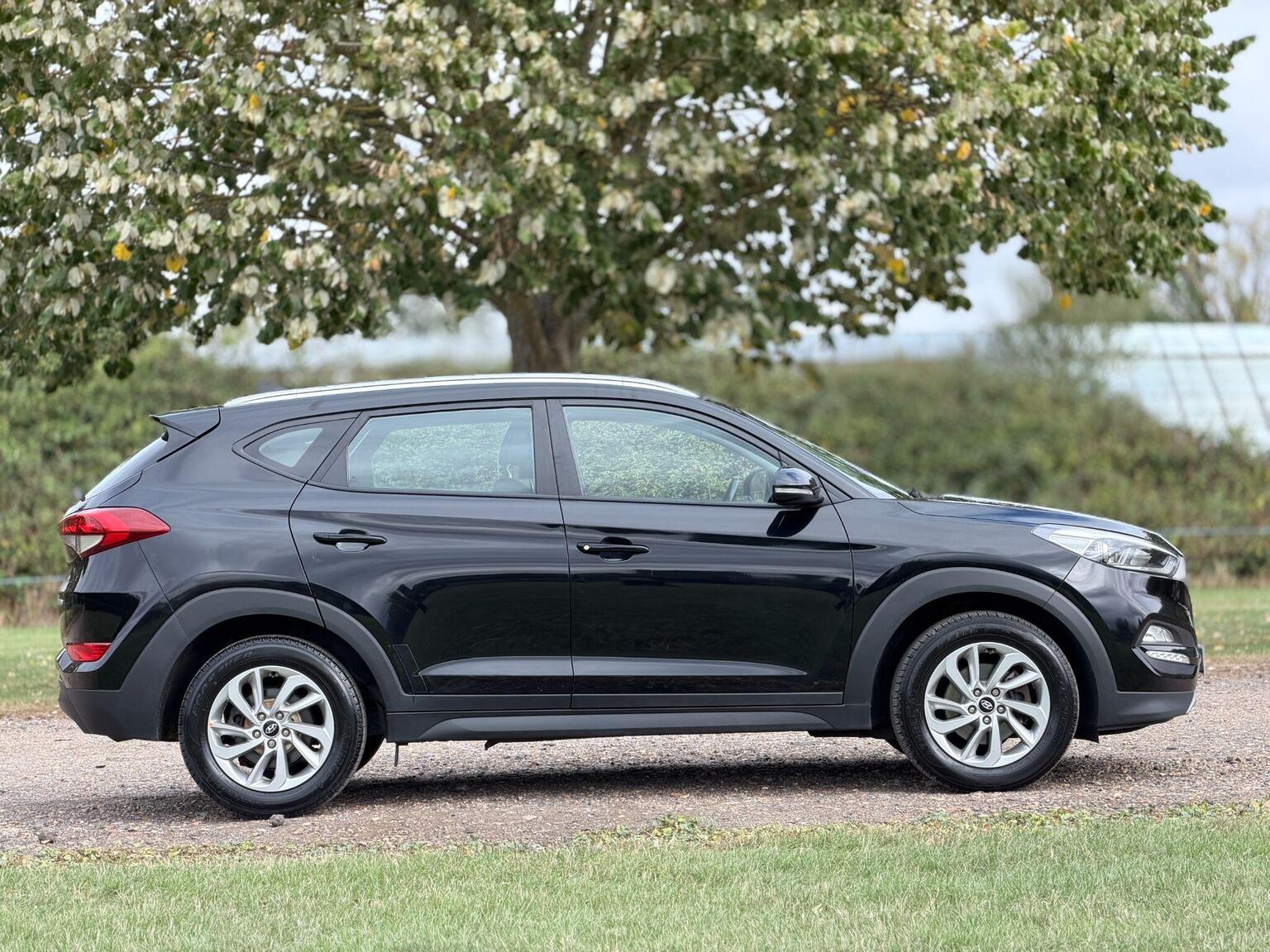 2017 Hyundai TUCSON image 3