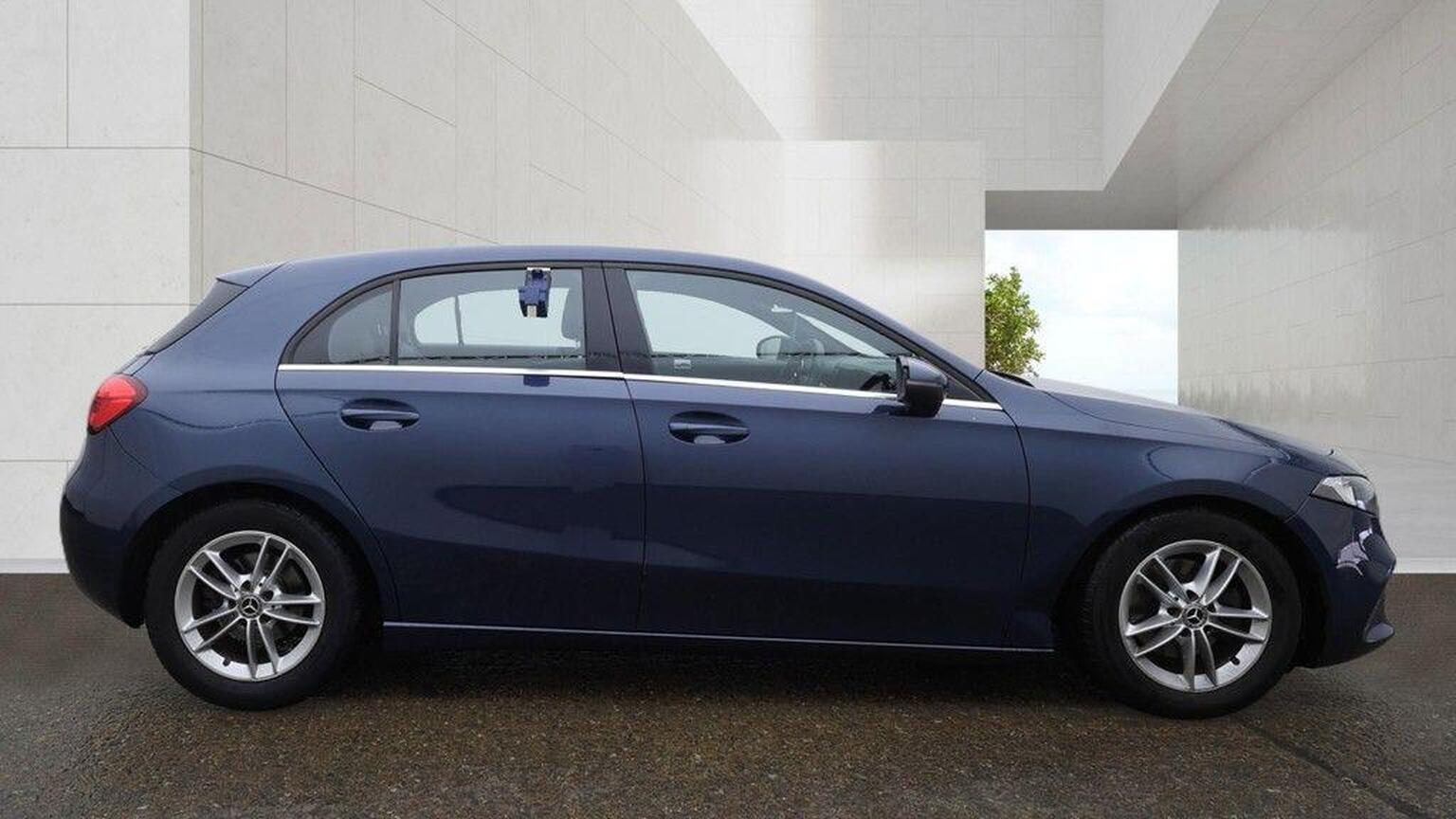 2019 Mercedes-Benz A Class image 2