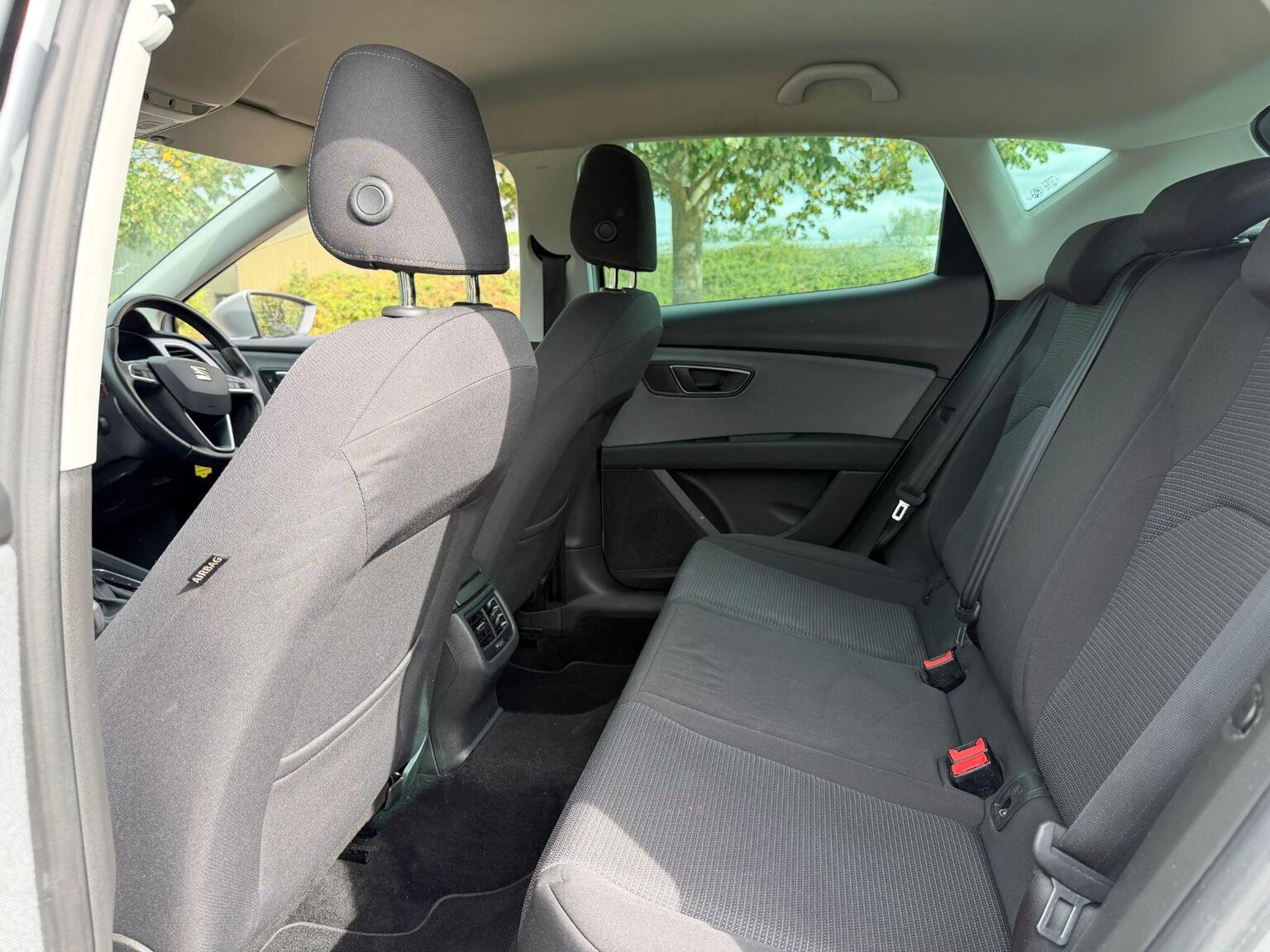 2017 Seat Leon image 25