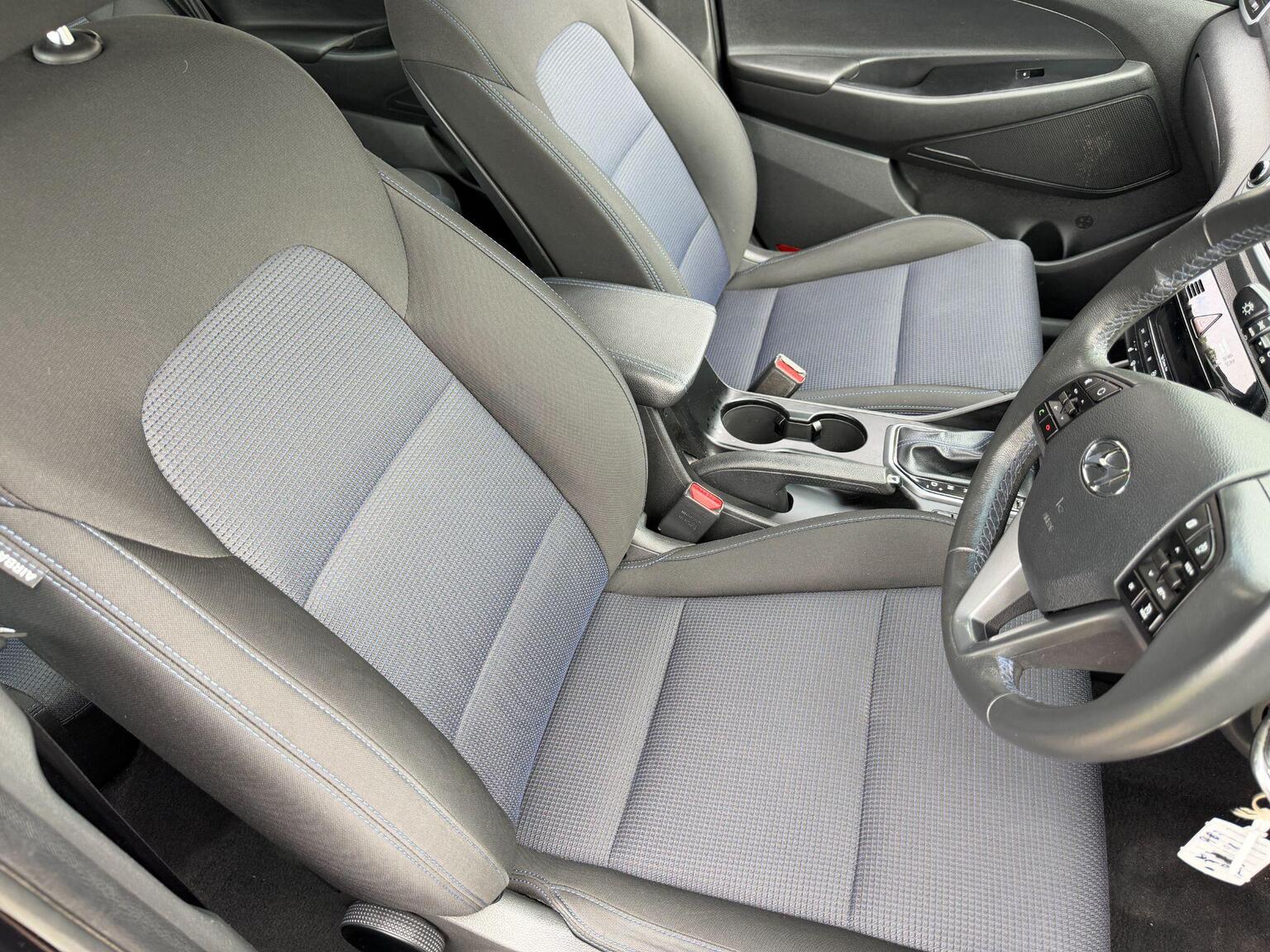 2017 Hyundai TUCSON image 31