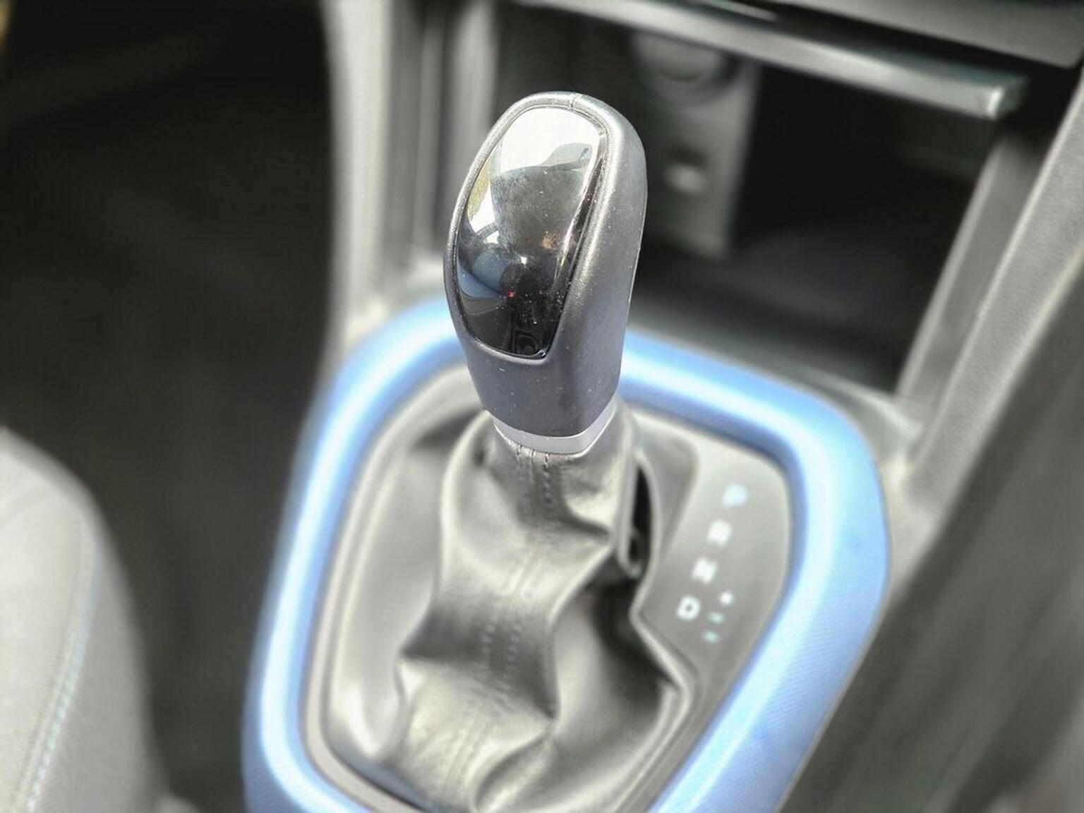 2016 Hyundai i10 image 41