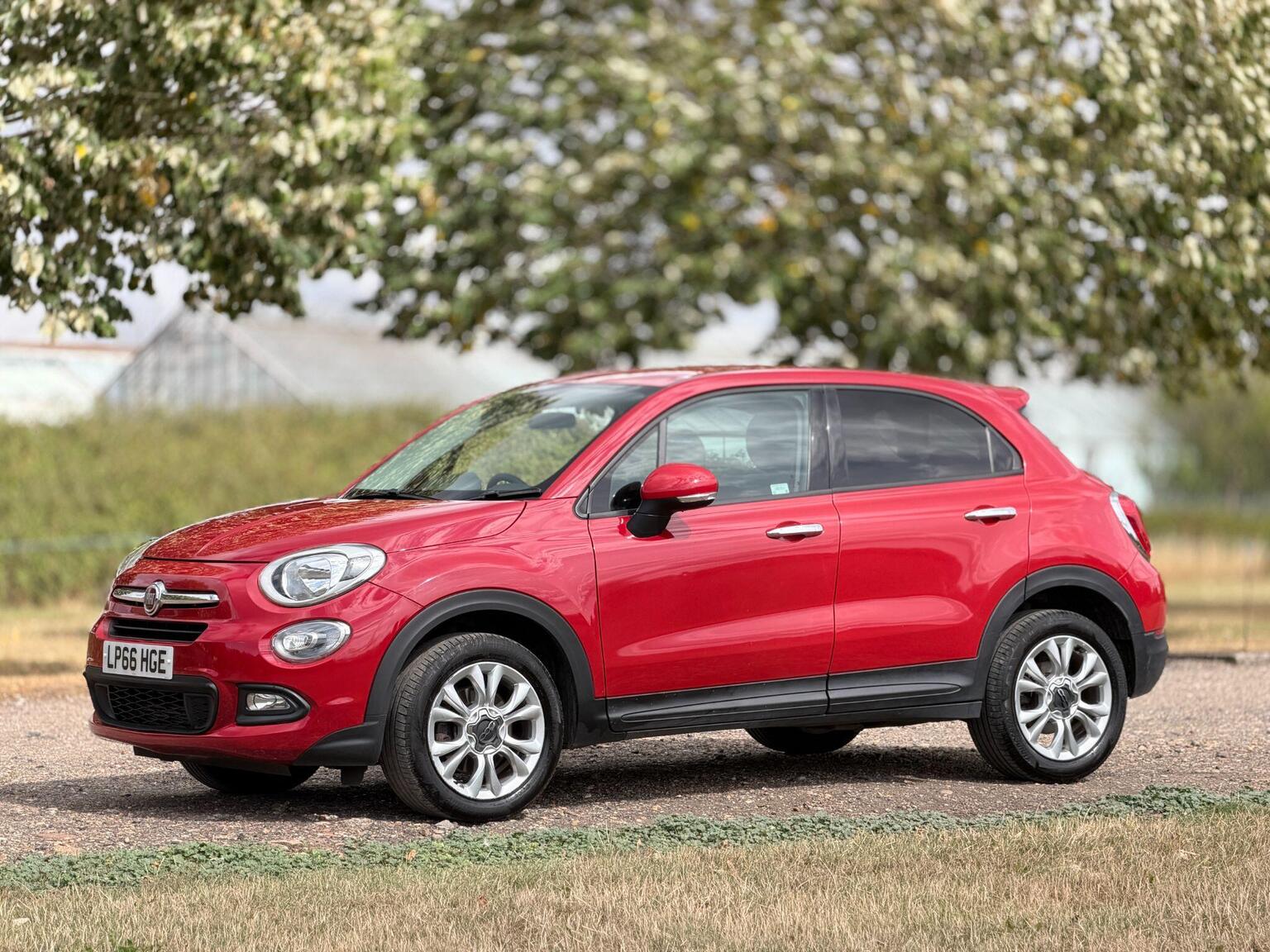 2016 Fiat 500X image 15