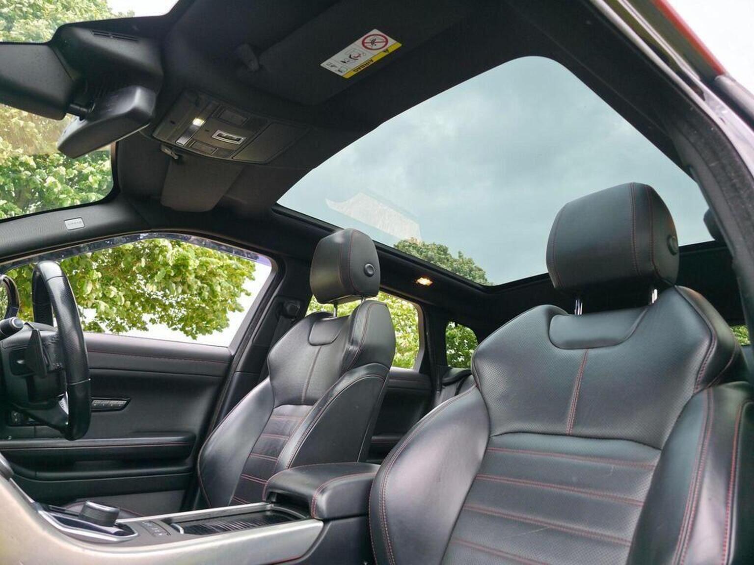2016 Land Rover Range Rover Evoque image 24