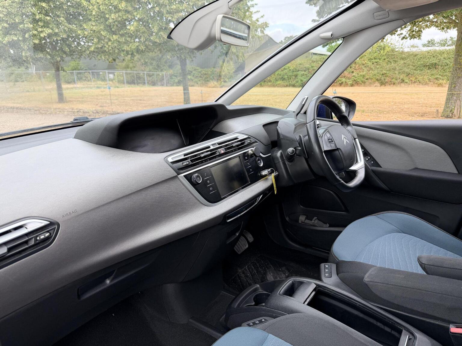 2019 Citroen Grand C4 SpaceTourer image 28