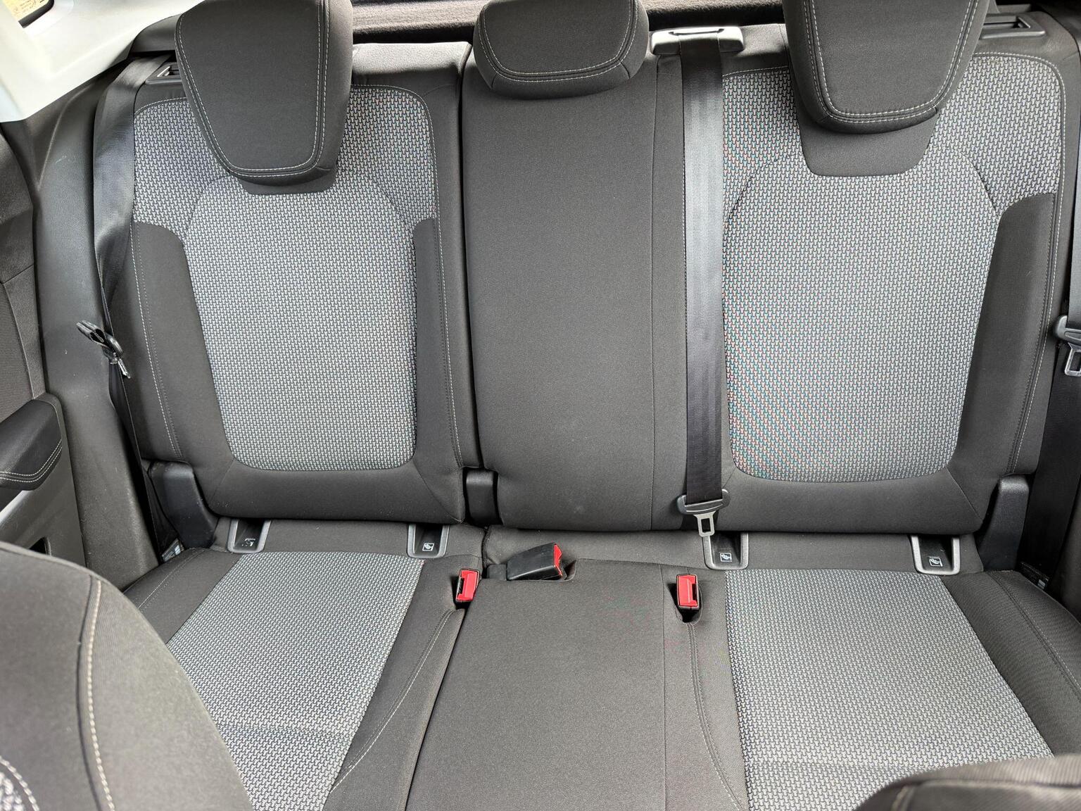 2020 Vauxhall Grandland X image 33
