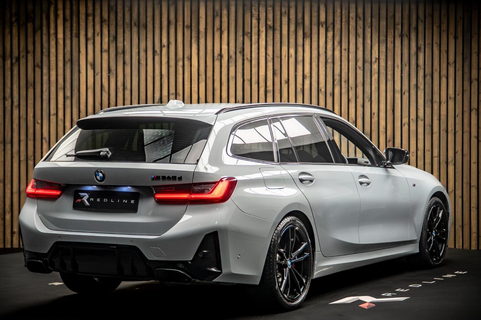2023 BMW 3 Series M340d MHT Touring Auto xDrive — photograph 4