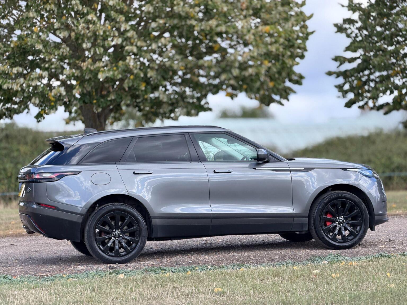 2018 Land Rover Range Rover Velar image 4