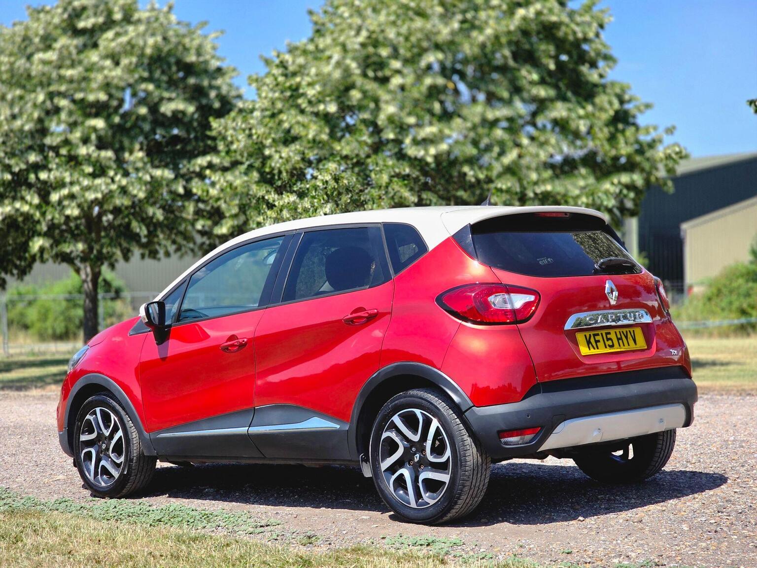 2015 Renault Captur image 15