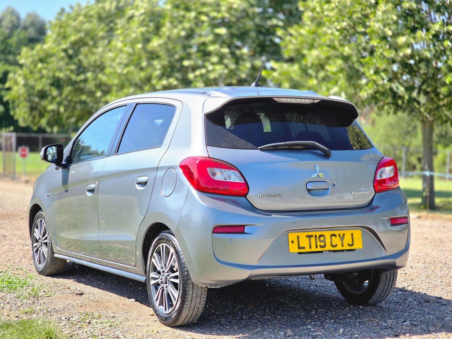 2019 Mitsubishi Mirage image 9