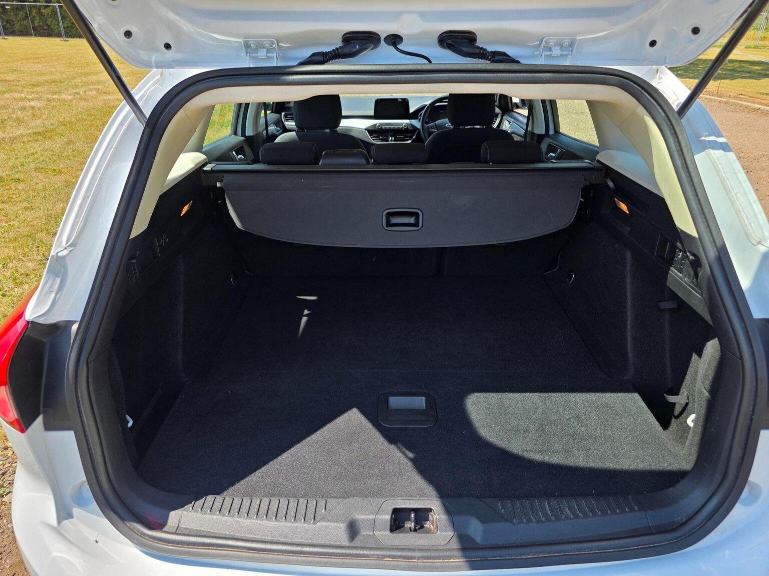 2020 Ford Focus image 51
