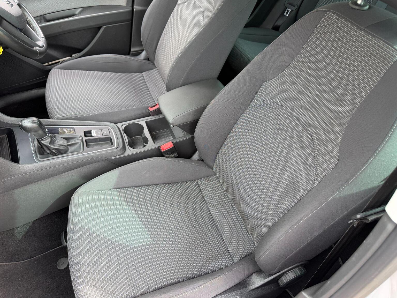 2017 Seat Leon image 28